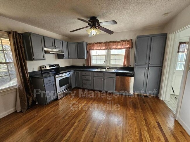 Foto del edificio - 17 Springfield Ave