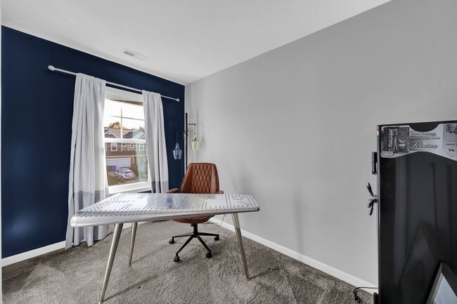 Building Photo - Beautiful 5 Bed 4 Bath Home In Mooresville!