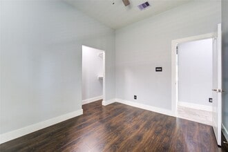 Building Photo - 8415 Doral Chase Ln