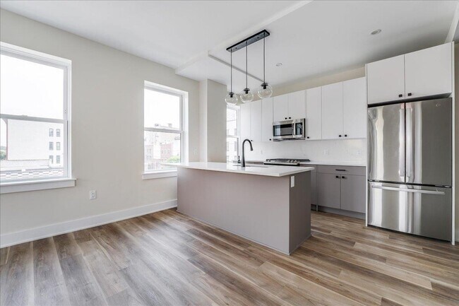 Foto del edificio - 237 Washington St
