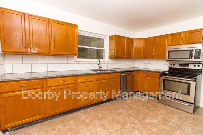 Foto del edificio - 1828 Dogwood Dr