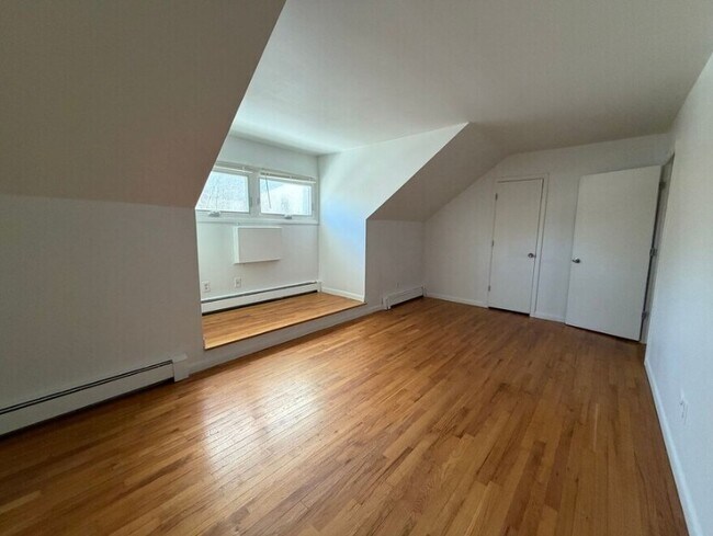 Foto del edificio - 12 Arbor Hill Drive