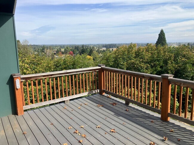 Foto del edificio - 3096 Deering Dr NW