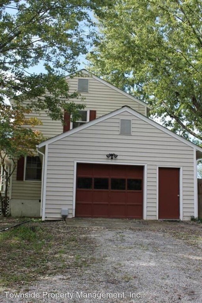Building Photo - 3 br, 2.5 bath House - 2416 Mt. Tabor Rd.
