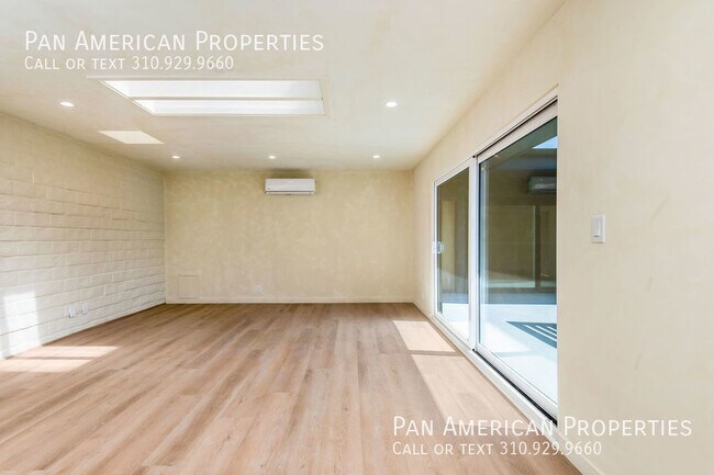 Foto del edificio - 1105 N Pacific Coast Hwy