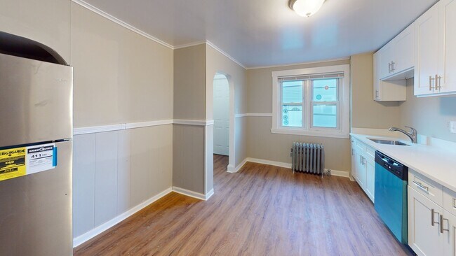 Foto del edificio - 18-20 Kelley Ct. Unit 20
