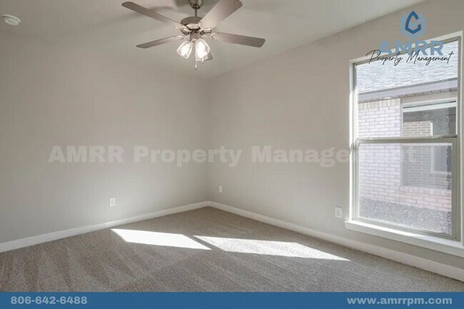 Foto del edificio - New Beginnings Start With AMRR: 3 BD Suburban Style Neighborhood!