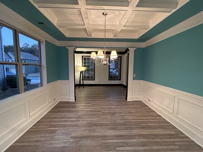 Foto del edificio - 7793 Old Thyme Rd