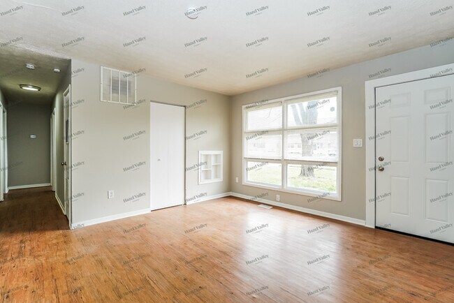 Foto del edificio - 3491 Ontario St