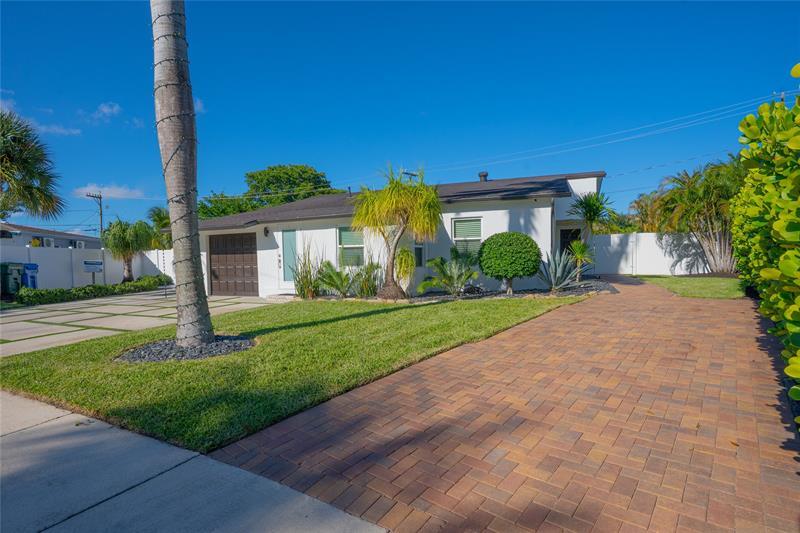 Primary Photo - 5480 NW 1st Ave