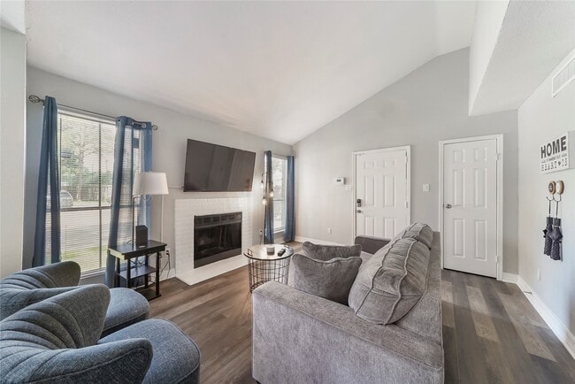 Building Photo - 7200 T C Jester Blvd