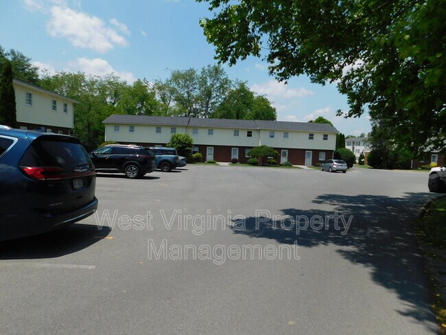 Foto del edificio - 219 Cardinal Wy