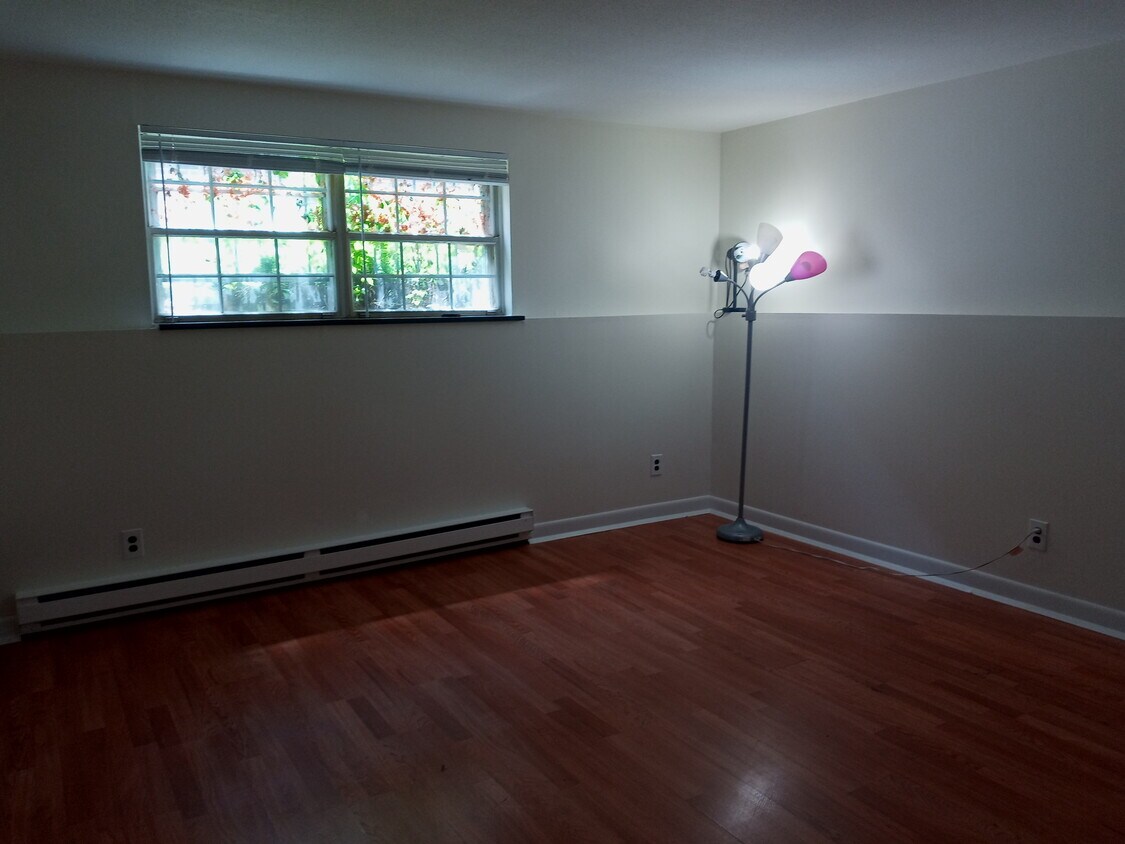 74 Harvard St Unit 1, Waltham, MA 02453 Apartments in Waltham, MA