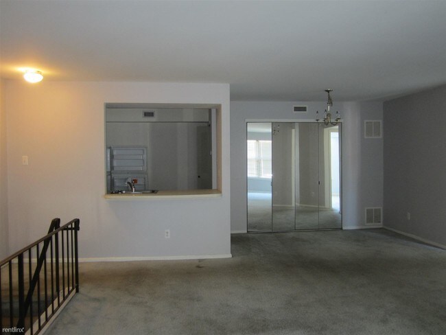 Foto del edificio - 2 br, 2 bath  - 1606 Valley Glen Rd