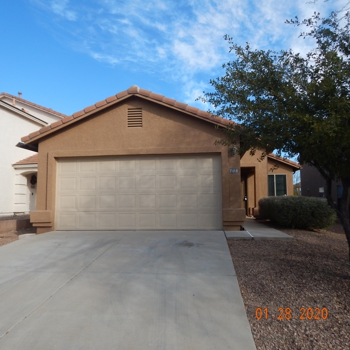 Foto principal - 708 W Cholla Crest Dr