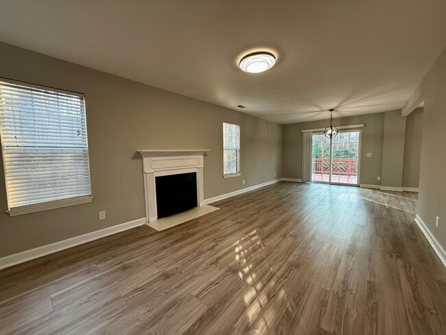 Foto del edificio - 27 Montford Ct