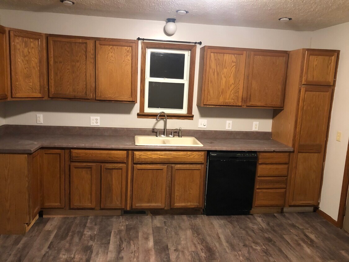 Primary Photo - 514 N Jefferson St