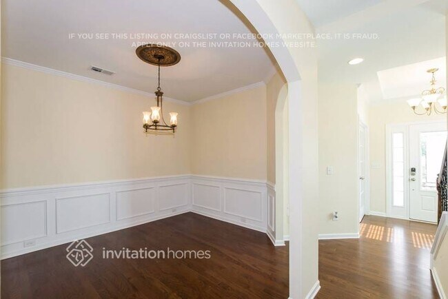 Foto del edificio - 6036 Thorburn Way