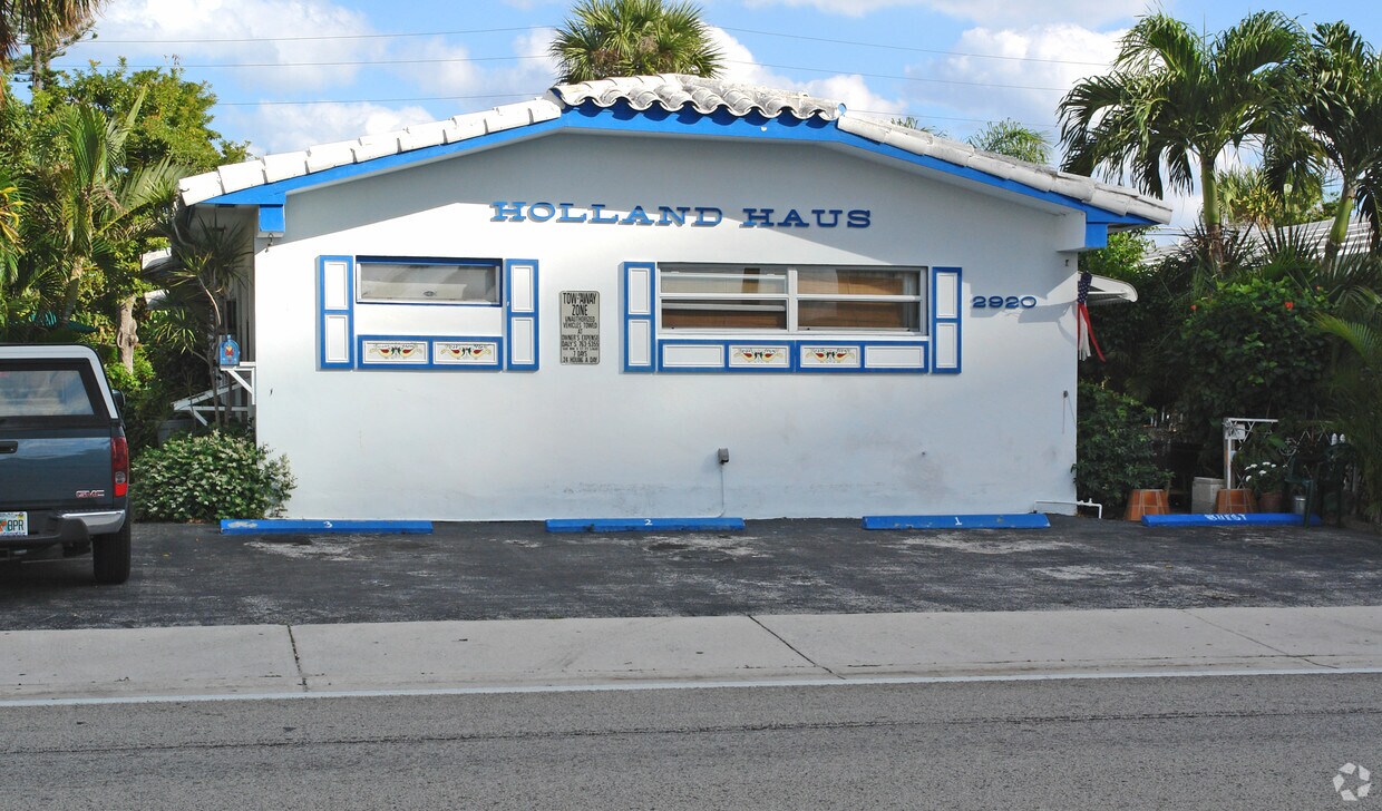 Building Photo - 2920 N Ocean Blvd