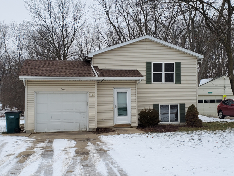 Primary Photo - 1708 Hillcrest St