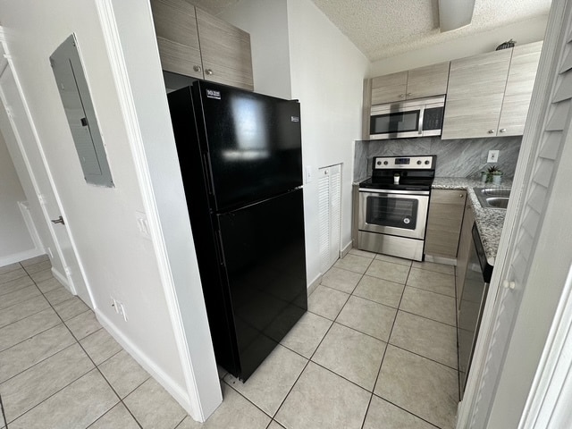 Foto del edificio - 8177 NW 8th St