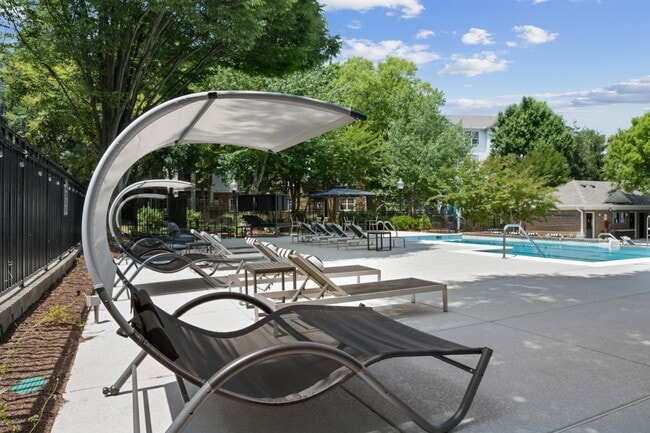 Foto del edificio - Finley At Fairfax Corner