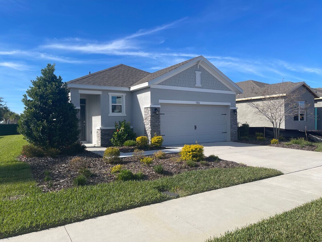 Wildwood 3 Bed 2 Bath, NEW CONSTRUCTION! House Rental in Wildwood, FL