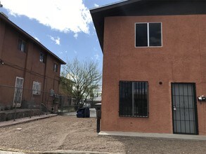 Building Photo - 3608 Tularosa Ave