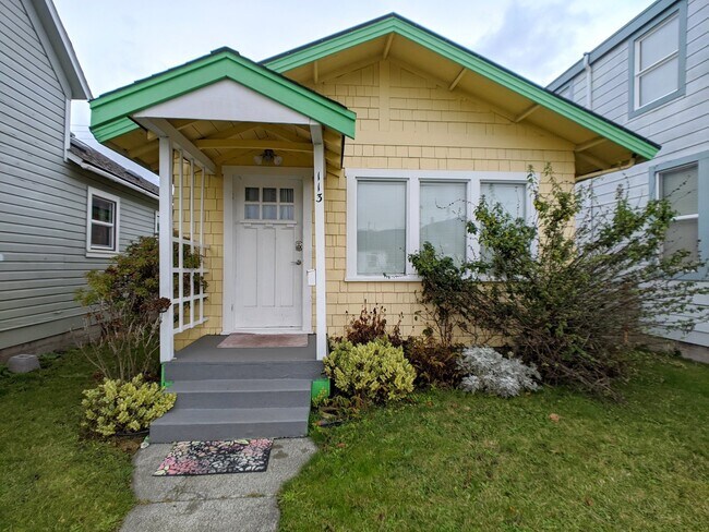 Foto del edificio - Fully furnished 1 bed 1 bath in Port Angeles