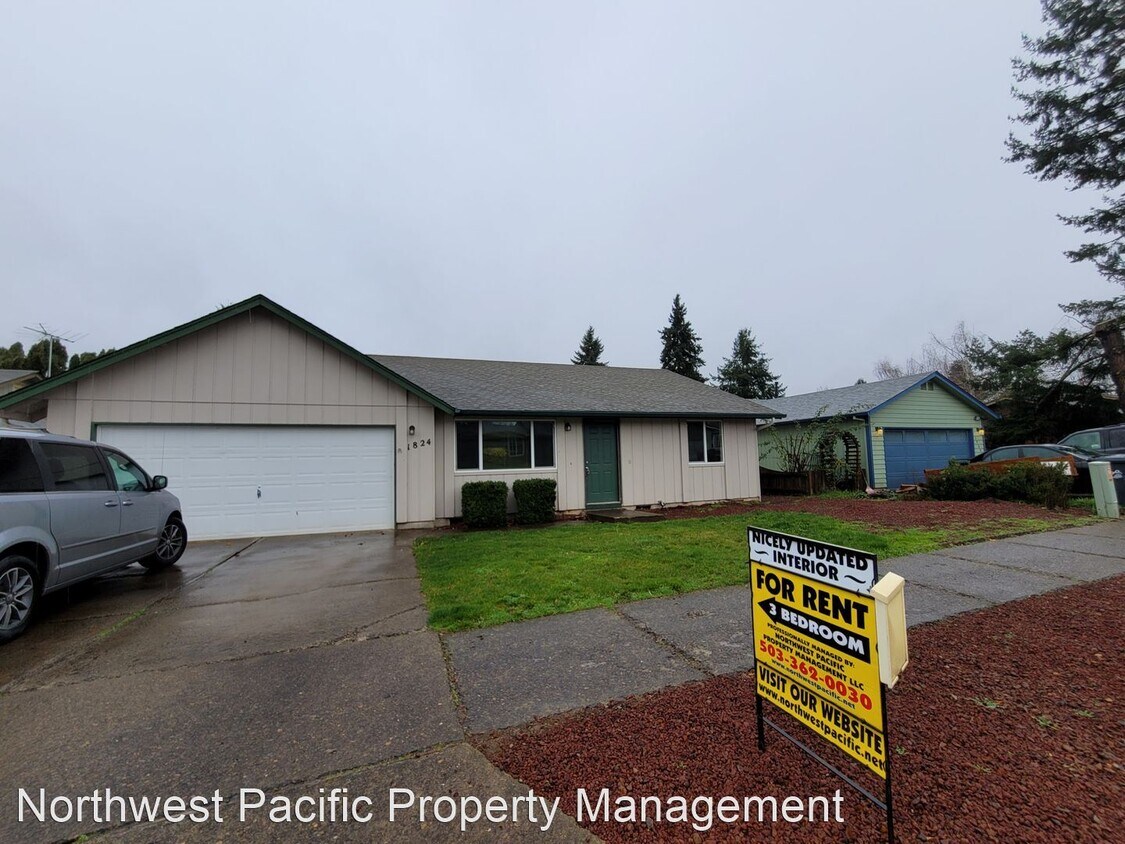 3 br, 2 bath House 1824 Cedarcrest Drive S House for Rent in Salem