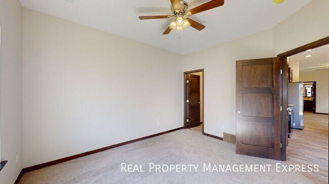 Foto del edificio - 9623 W Broek Dr