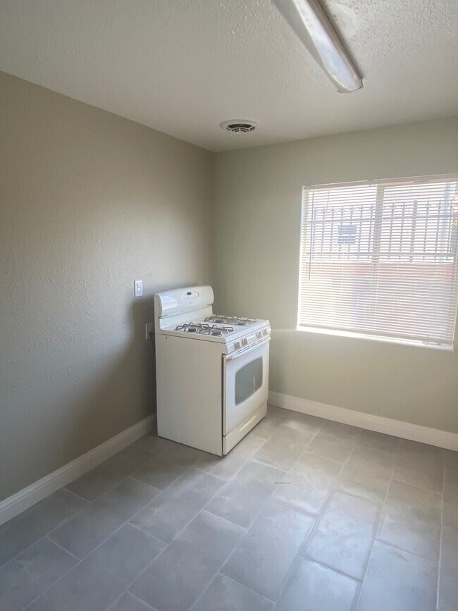 Foto del edificio - 1235 30th St