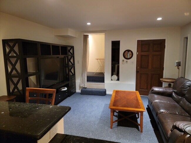 Foto del edificio - 1529 Grand Ave