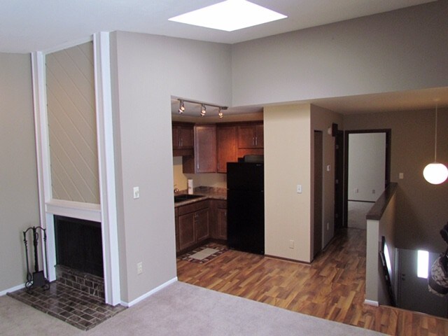 Foto del edificio - 2098 Fox Hollow Dr