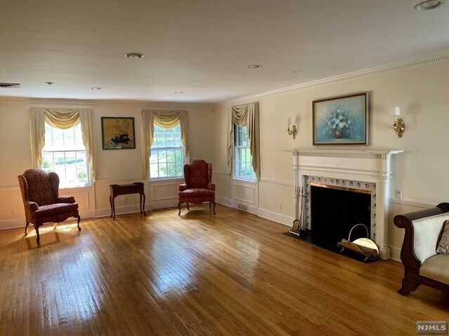 Building Photo - 101 Chestnut Ridge Rd