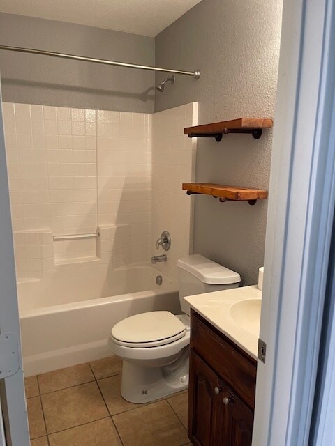 Foto del edificio - 5160 Britton Ridge Ln