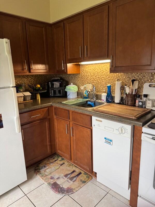 Foto del edificio - 3480 S 84th St