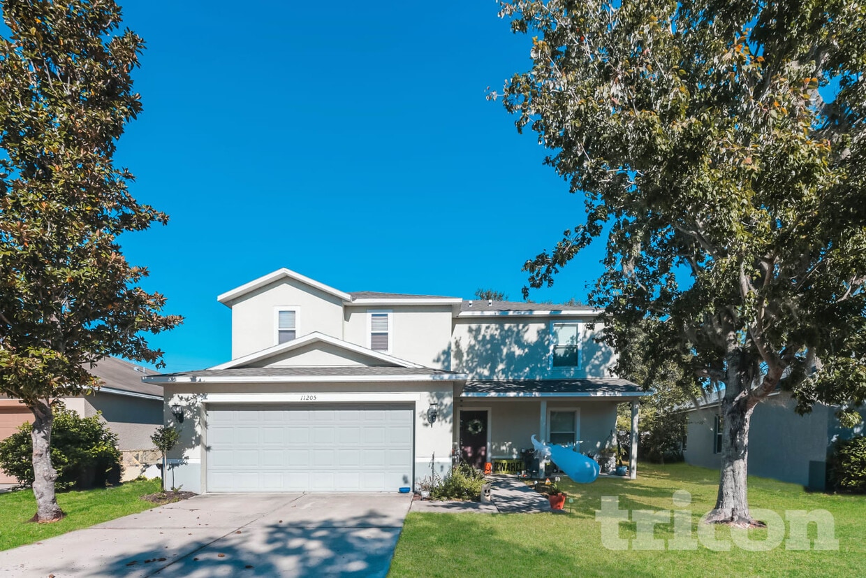 Foto principal - 11205 Running Pine Dr