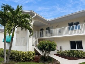Building Photo - 388 Belina Dr