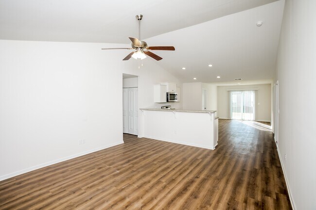Foto del edificio - 462 Conifer St