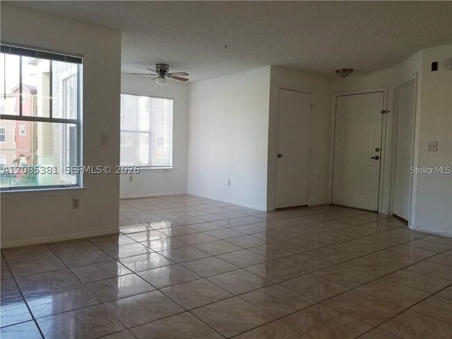 Foto del edificio - 2213 Grand Cayman Ct