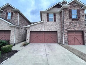Building Photo - 5895 Clearwater Ct