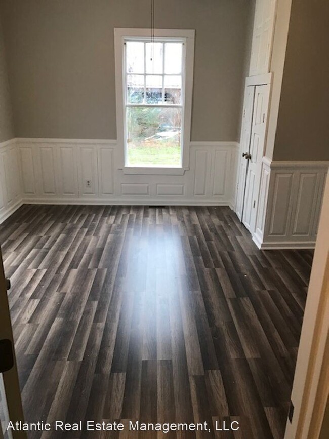 Foto del edificio - 2 br, 1 bath House - 194 Post Office Rd