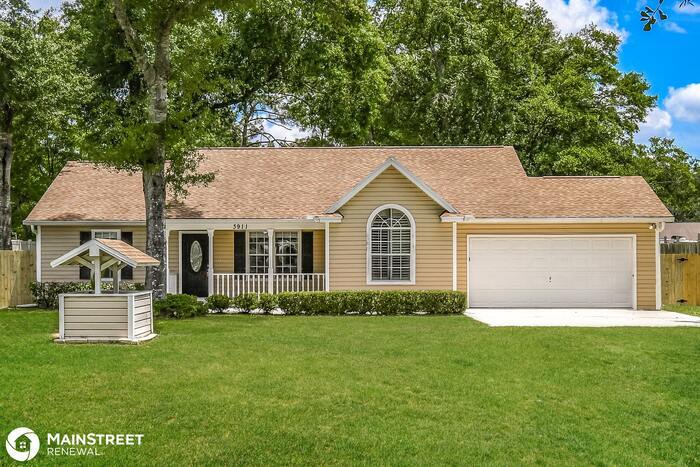 Foto principal - 3911 RANCHO RD, JACKSONVILLE, FL 32221