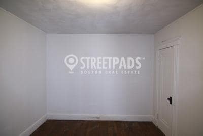 Building Photo - 1 bedroom in Boston MA 02215
