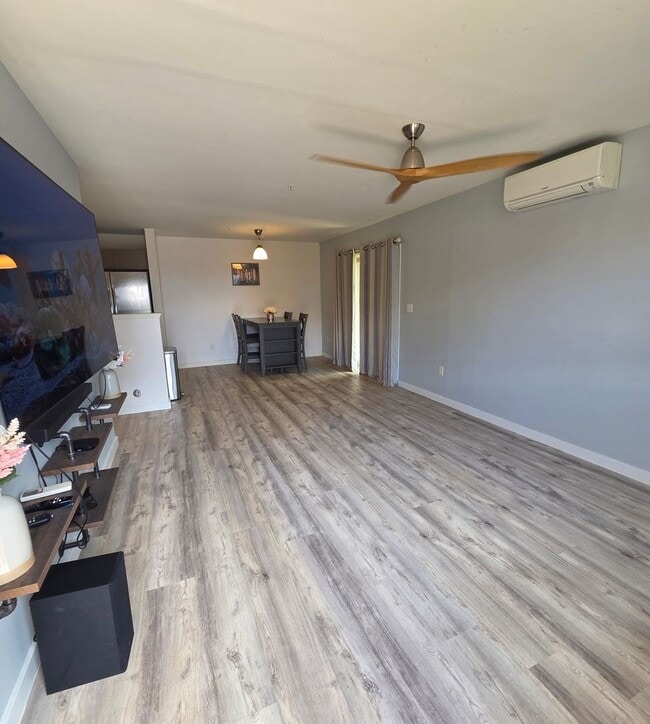 Building Photo - 50 Kihalani St