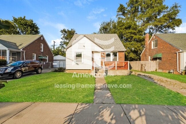 Building Photo - 6000 Cadieux Rd