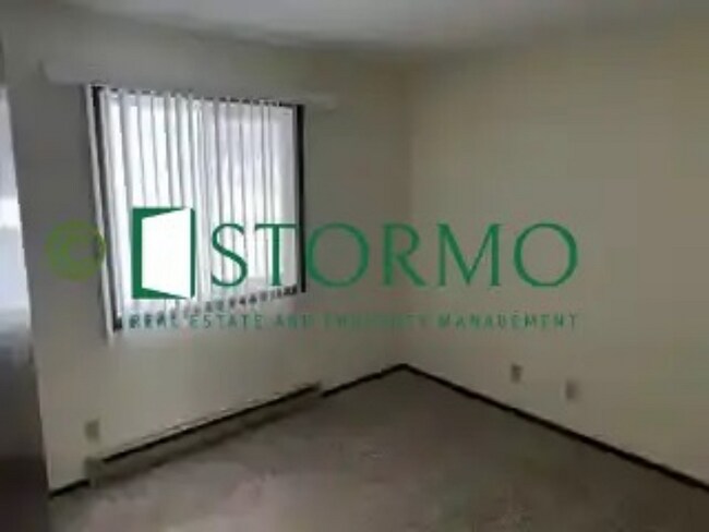 Foto del edificio - 365 Baldwin Ave NW