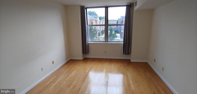 Building Photo - 1200 Braddock Pl
