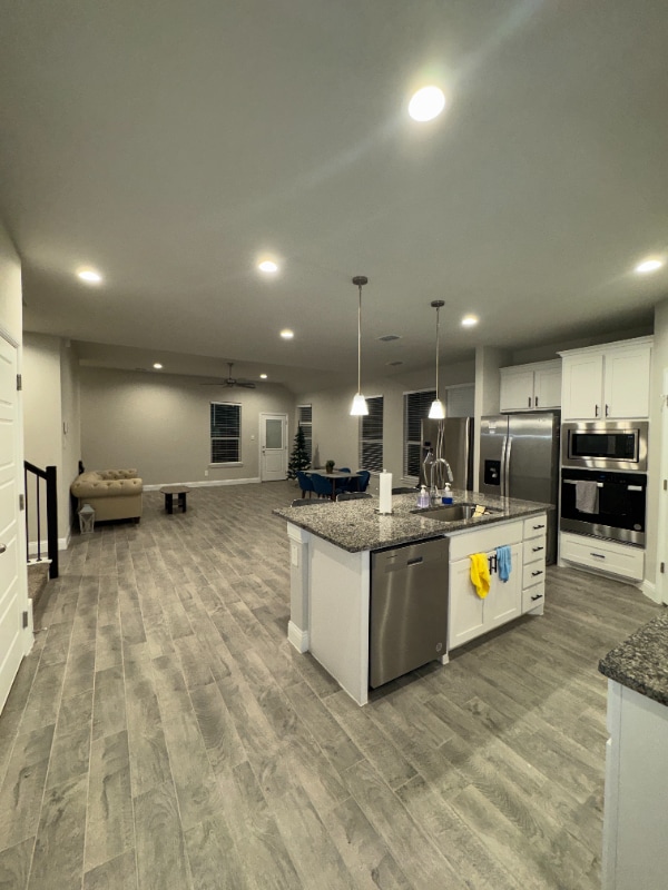 Building Photo - 1400 Razorbill Rd